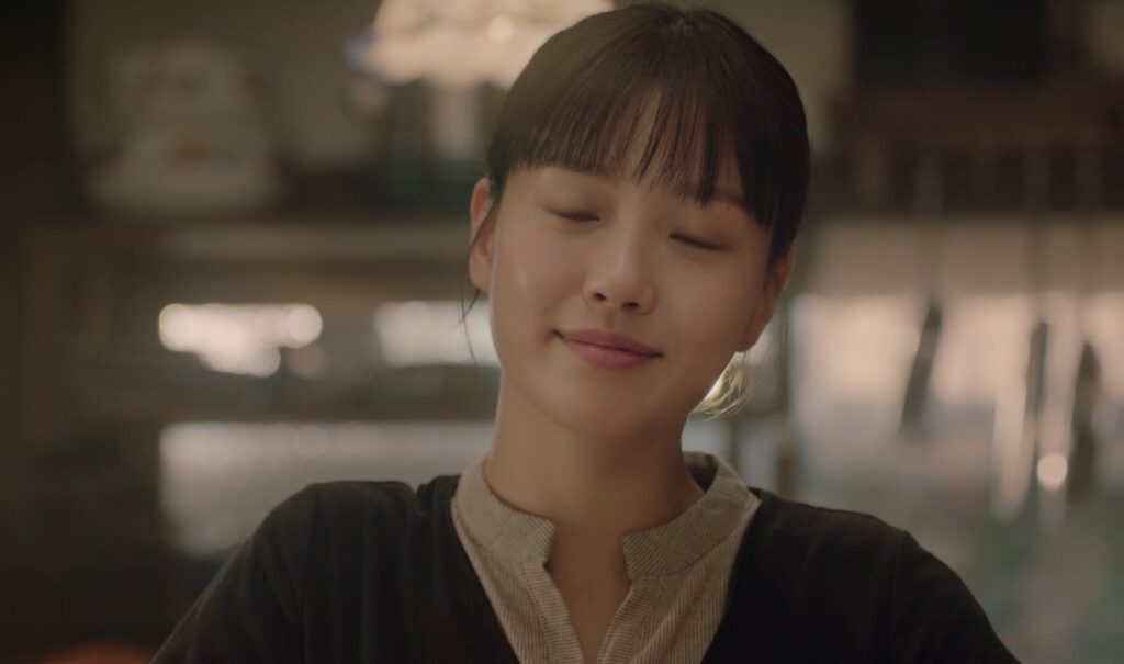 Yeon-joo says that Myung-sook is skilled enough and makes her a chef then and there. They clink their glasses to celebrate. Meanwhile, Chun-seung gets chewed out by his father for not bringing Myung-sook back. Yeon-joo and Beom-woo get drunk while trying to drink each other under the table. His mood is ruined when he sees an article about Young-hye now working for La Lecel, Han-woo’s restaurant. Beom-woo calls Young-hye and yells at her for betraying him for his brother. Yeon-joo sees him and thinks he’s talking about a girlfriend. Chun-seung then returns, drunk as well. When he puts a hand on Yeon-joo, Beom-woo picks a fight with him. Yeon-joo easily takes care of Chun-seung. She then turns to Beom-woo and asks him why he’s really here.