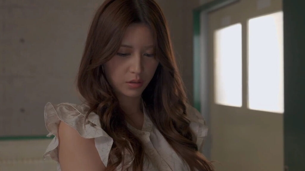 Riri Nanatsumori Shines as a Beloved Teacher in SONE-573