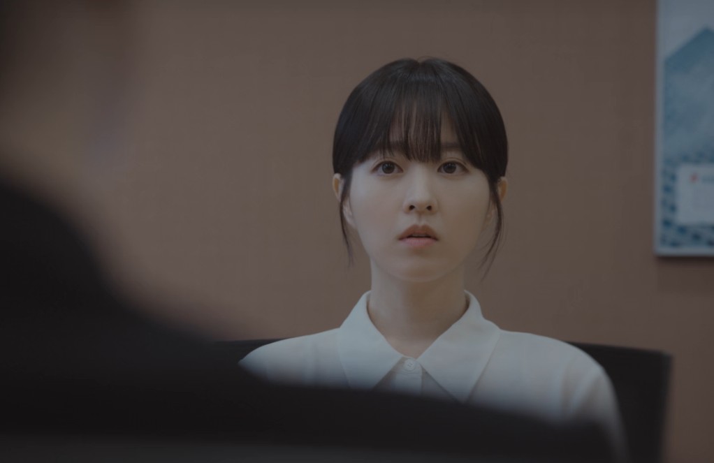 Our Unwritten Seoul Ep 9 Recap: Twin Swap & Scandal