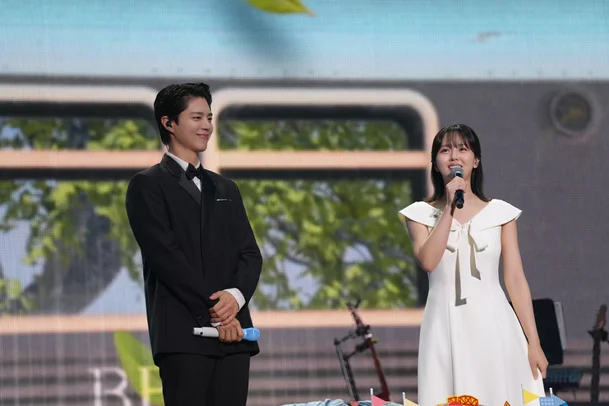 Park Bo Gum’s 2025 Yokohama Fan Meeting Draws 20,000 Fans