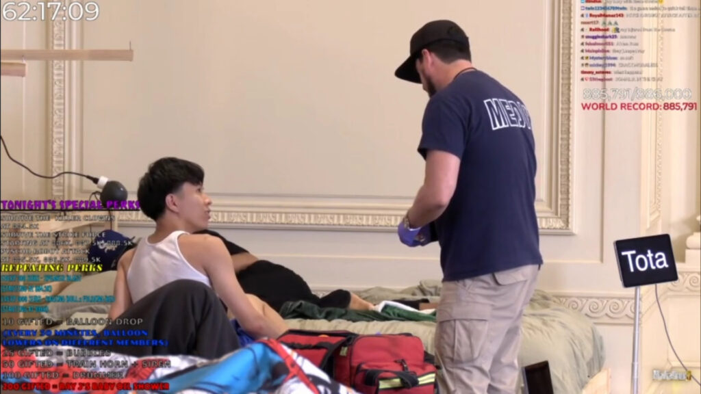 Ray Injures Leg After Fighting Clowns on Mafiathon 3