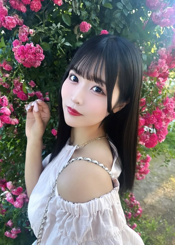 Miyuka Minami: Rising Gravure Idol and High School Star