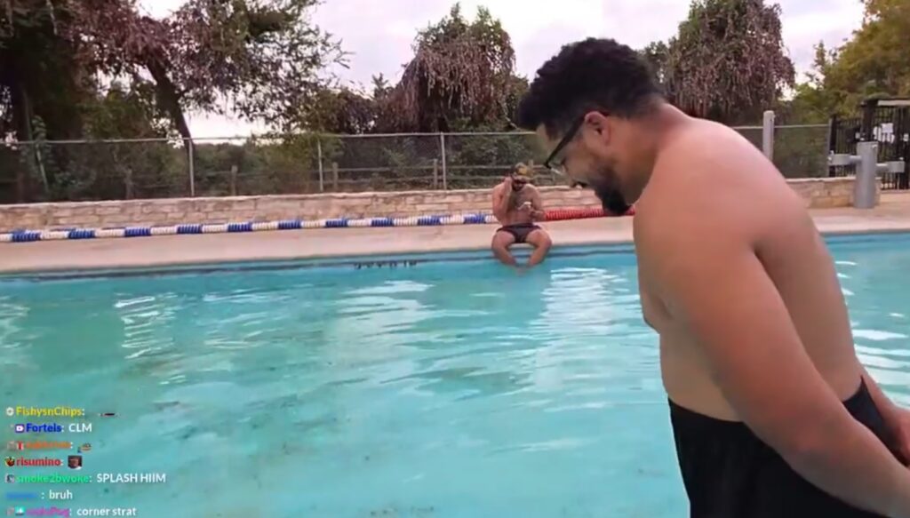 ExtraEmily and NMPlol Visit Texas’ Oldest Pool