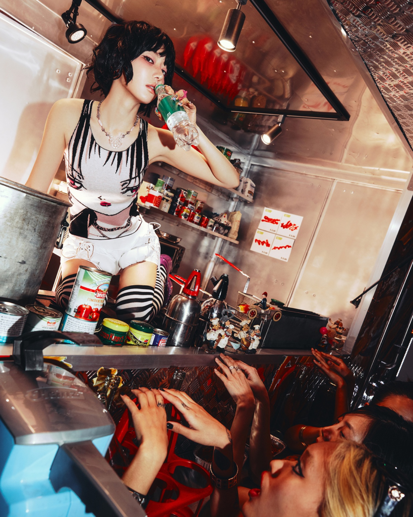 LE SSERAFIM’s “Cheeky Neon Pepper” Concept Sparks Excitement