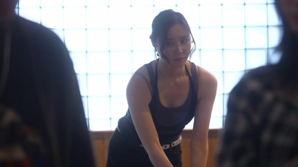 Miu Shiromine Faces Business Slump but Finds Support in Friend