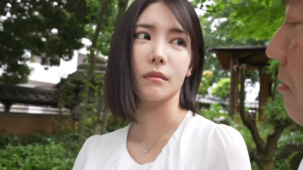 Karen Kaeda Struggles with Challenging Boss in a Small Company Setting