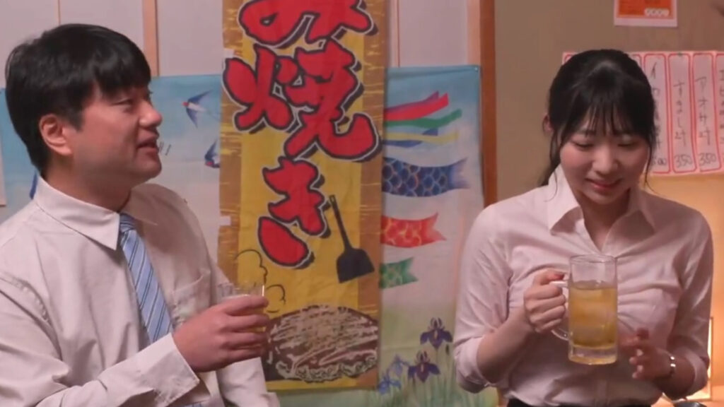 Mitsuki Momota and Her Boss: Work and After-Work Struggles