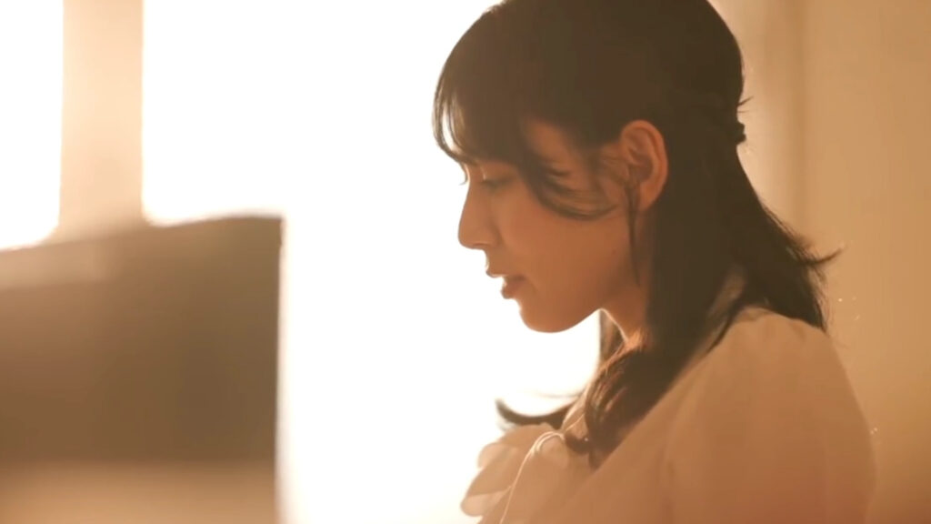 Kiho Kanematsu Forms a Good Bond With Teachers and Students