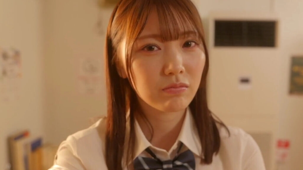 Hikaru Miyanishi Enjoys School Life With Good Friends