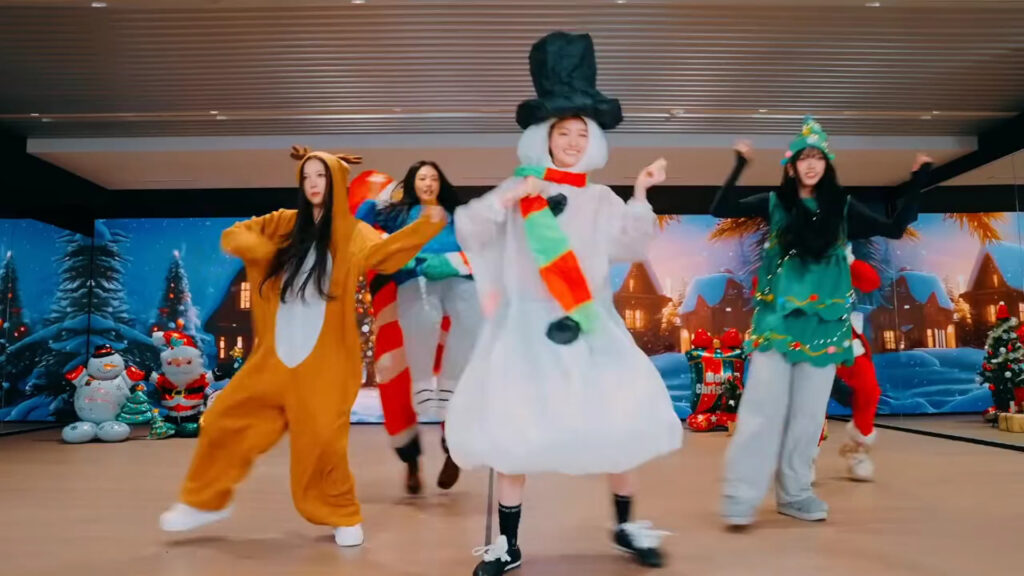 MEOVV Brings the Heat With ‘Burning Up’ Christmas-Themed Dance Practice