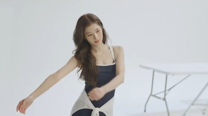 NE:AR ✕ TWICE’s Sana Shows Effortless Charm in Behind-the-Scenes Commercial