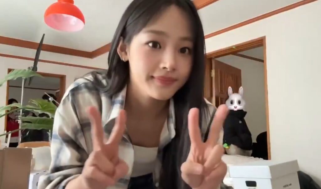 NewJeans Minji Looks Shy On Camera After Long Break