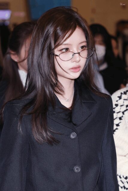 NMIXX Sullyoon Goes Viral for Airport Visuals