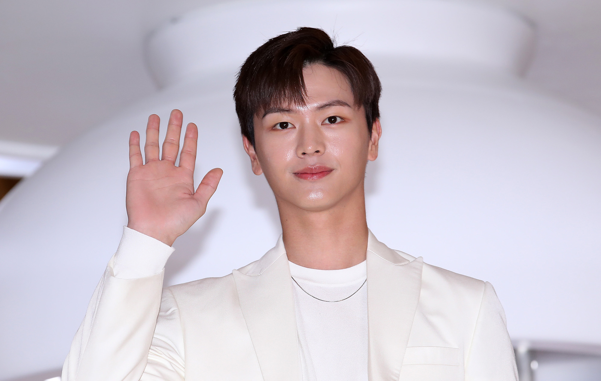 Yook Sungjae to Drop Emotional New Single ‘Lie’ on May 6