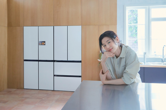 Samsung Electronics Reunites Jun Ji Hyun, Han Ga In, and Kim Yuna for New Campaign