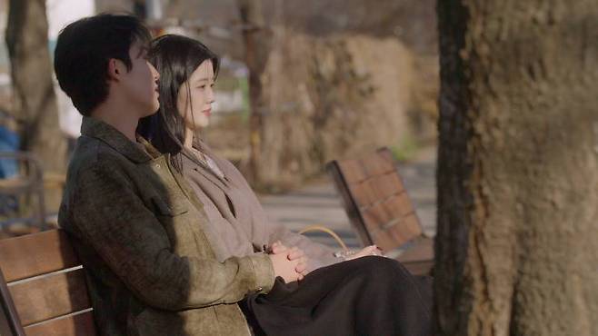 Channel A’s ‘Heart Pairing’ Heats Up with Deepening Emotions and “Contract Love” Tensions in Episode 8