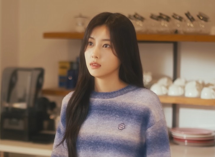 Kang Hyewon Ends Contract with 8D, Shuts Down Official Channels