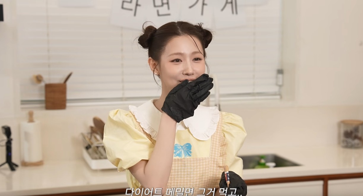 MIYEON Reviews Viral Ramen Recipes with Humor and Heart