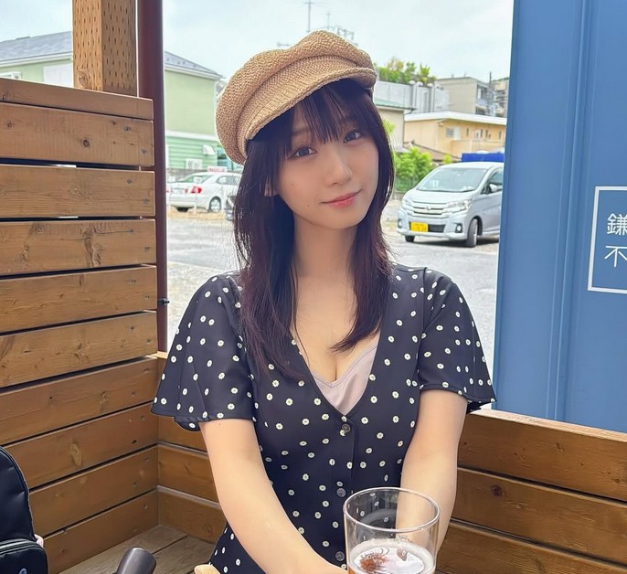 Moe Five: Japan’s Cosplay Idol with Gamer Appeal