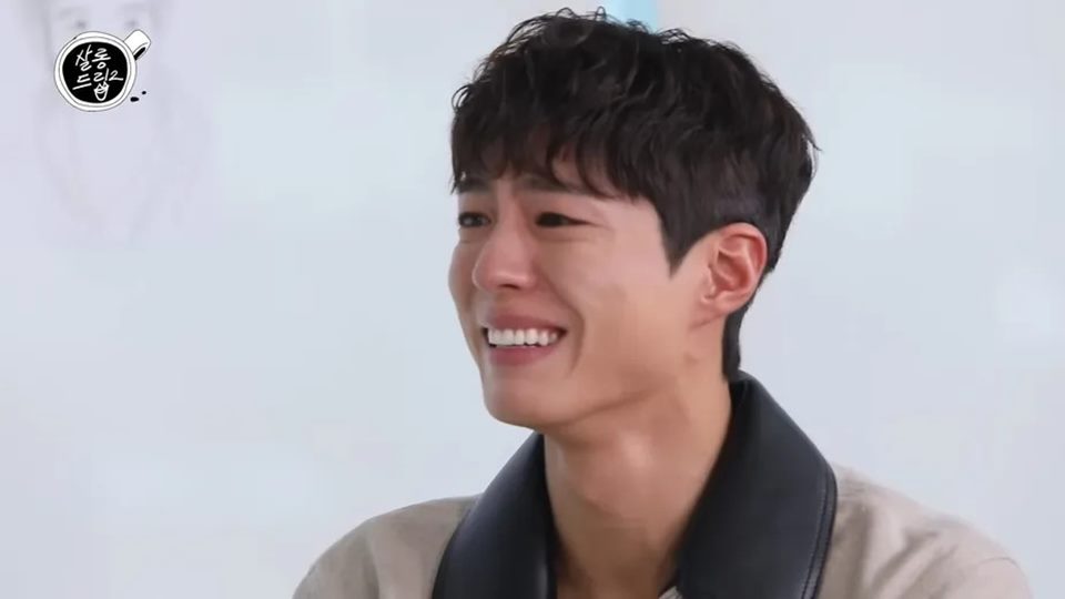 Park Bo Gum Praised by Co-Stars Heo Sung Tae and Lee Sang Yi