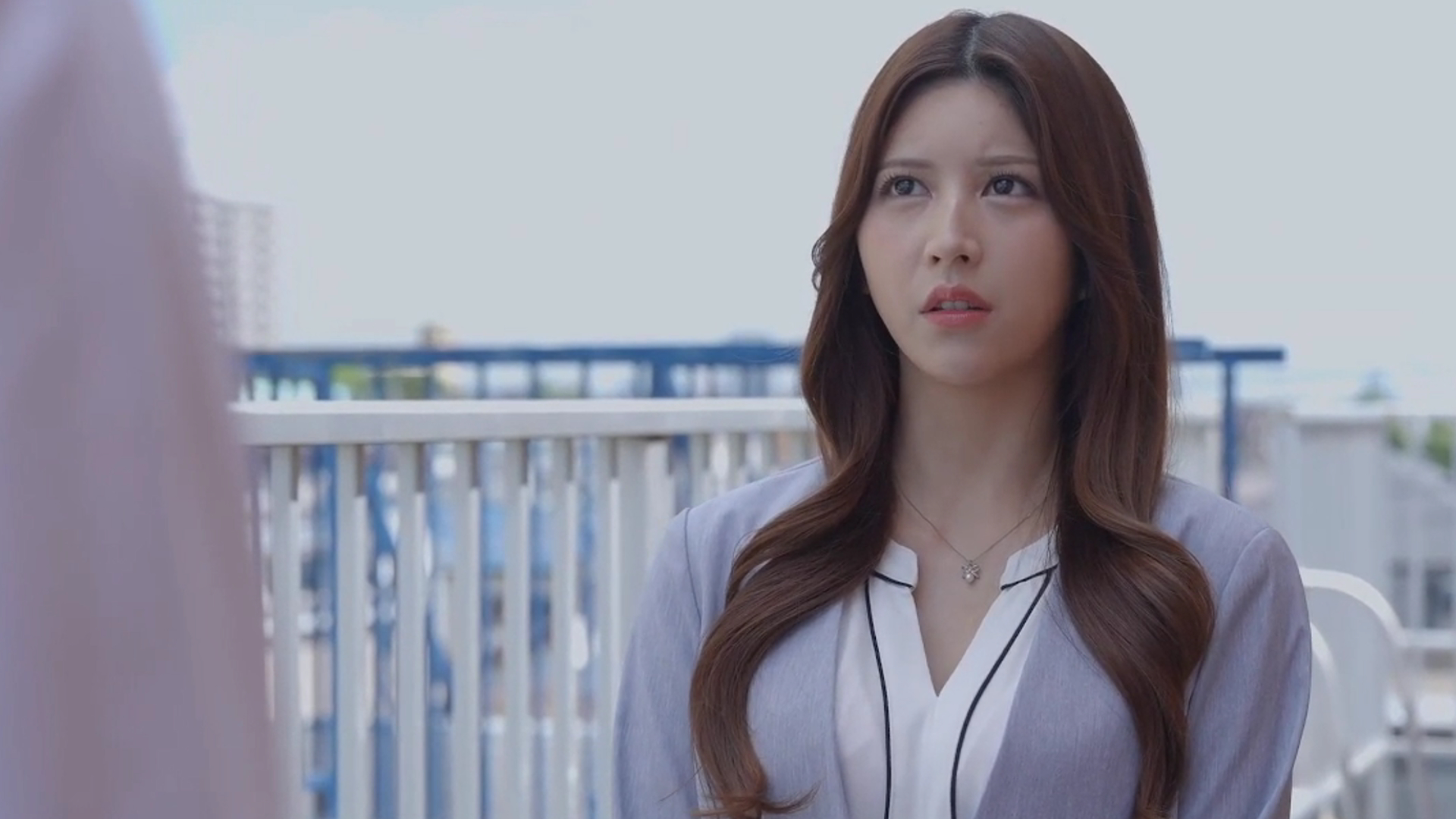 Riri Nanatsumori Shines as a Beloved Teacher in SONE-573