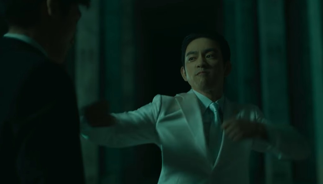 High Five Leads Box Office with 471,115 Viewers