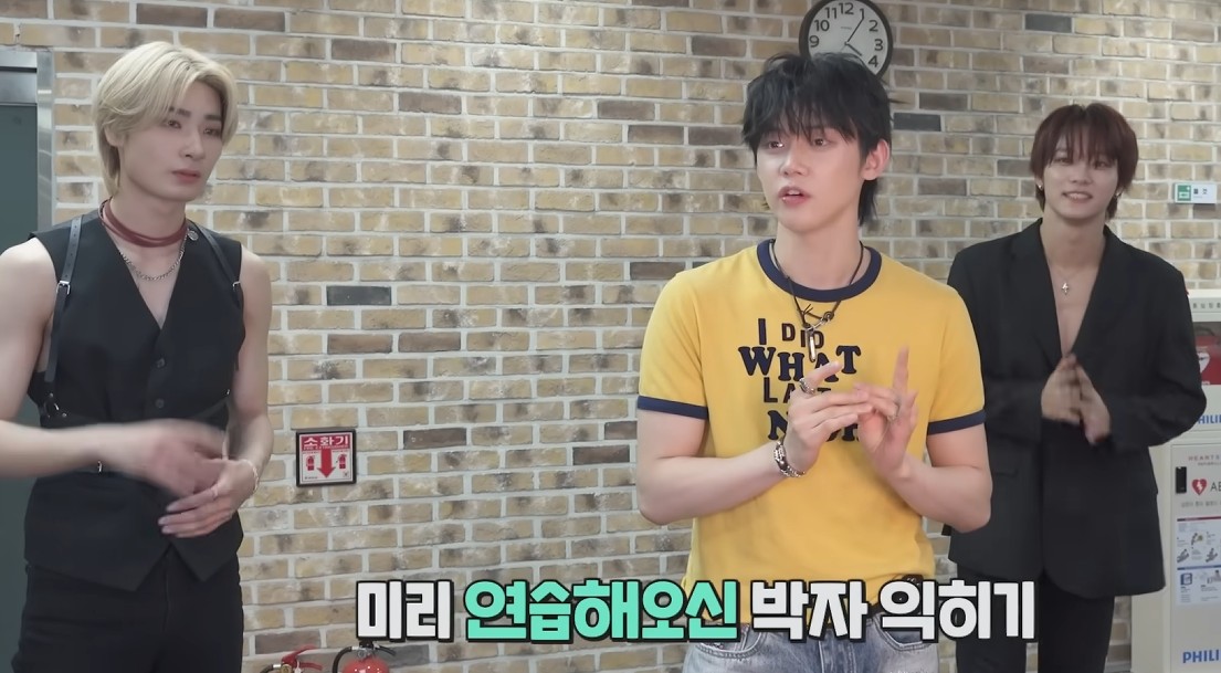 TXT Show: Soobin and Hueningkai Tackle Puppy Mayhem