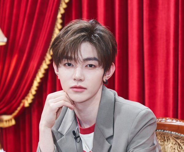 ZEROBASEONE Zhang Hao Joins I’m Sunny Thank You as MC