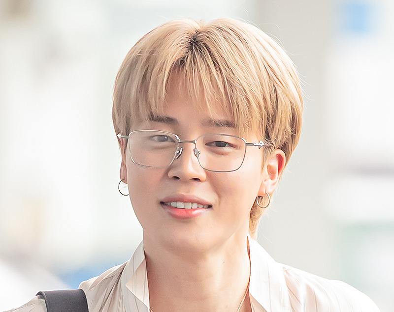BTS Jimin Stuns in Journalist Photos Heading to Dior Show in Paris