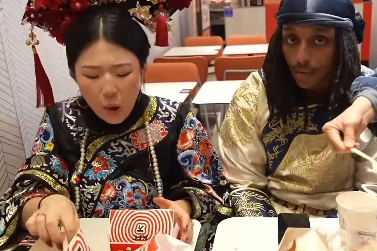 Nina Lin and Agent00 Try KFC in China in Fun Mukbang Stream