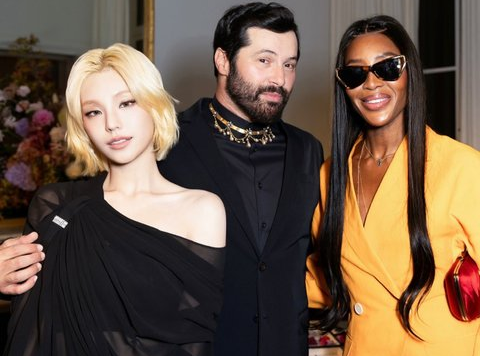 ITZY’s Yeji Stuns Like a Princess at Paris Fashion Week