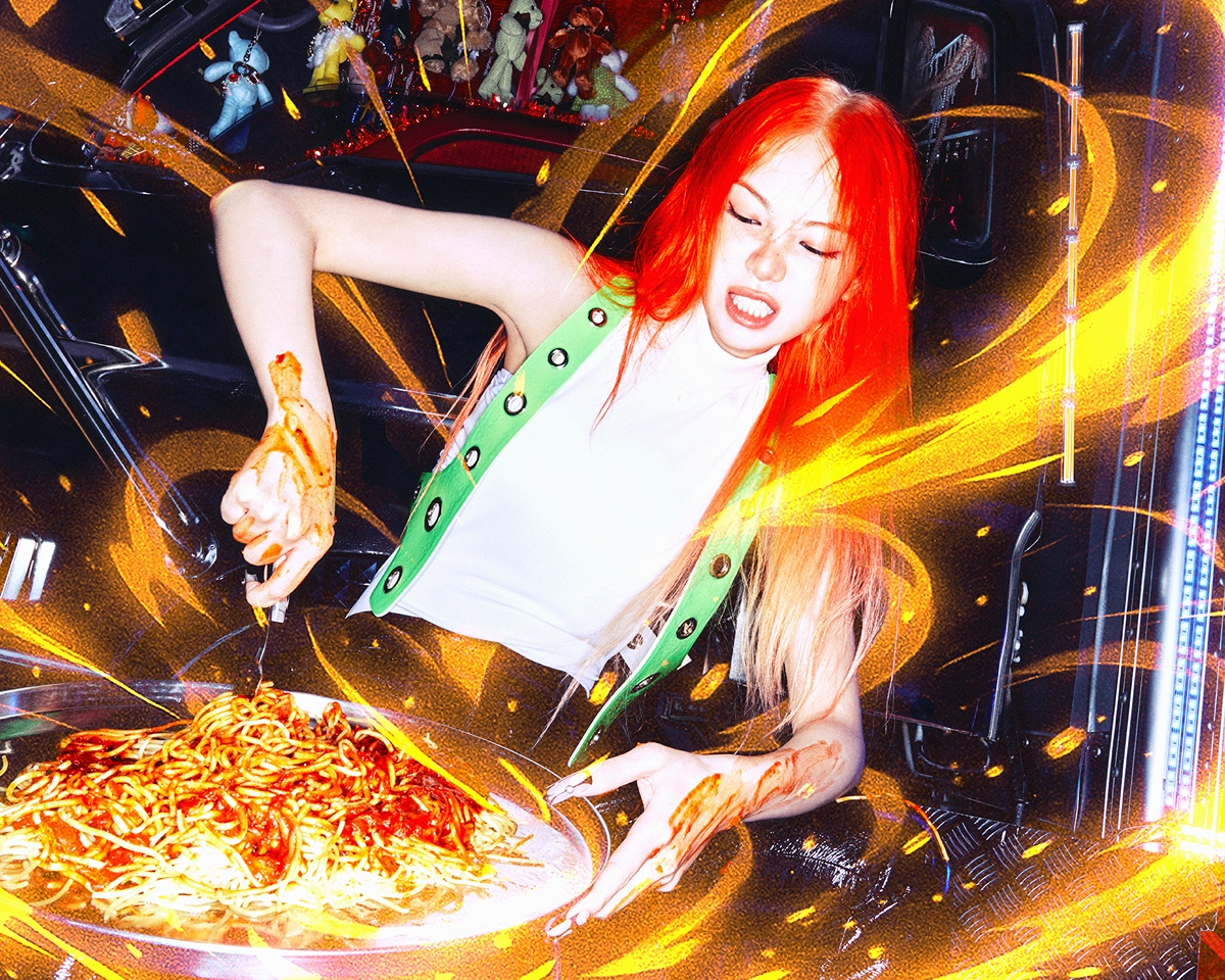 LE SSERAFIM’s “Cheeky Neon Pepper” Concept Sparks Excitement