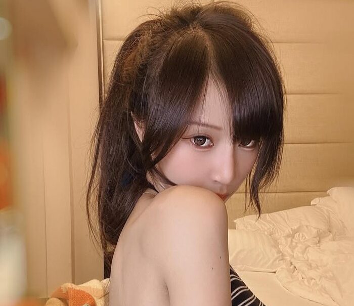 Babybaby1111 Twitch Profile: Stats & Stream Style