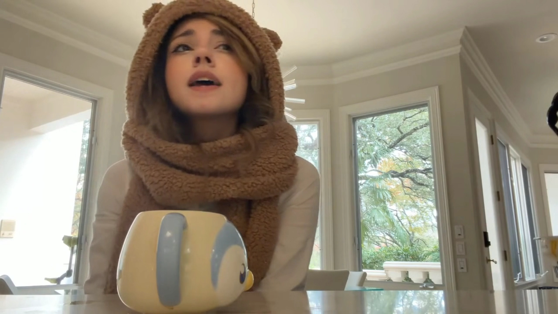 Bonnie Criticizes IRL Streamers as Negative Influences on Society