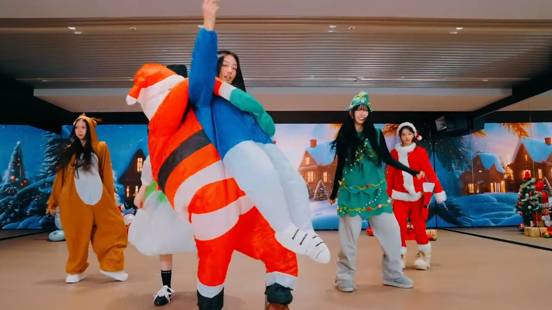 MEOVV Brings the Heat With ‘Burning Up’ Christmas-Themed Dance Practice