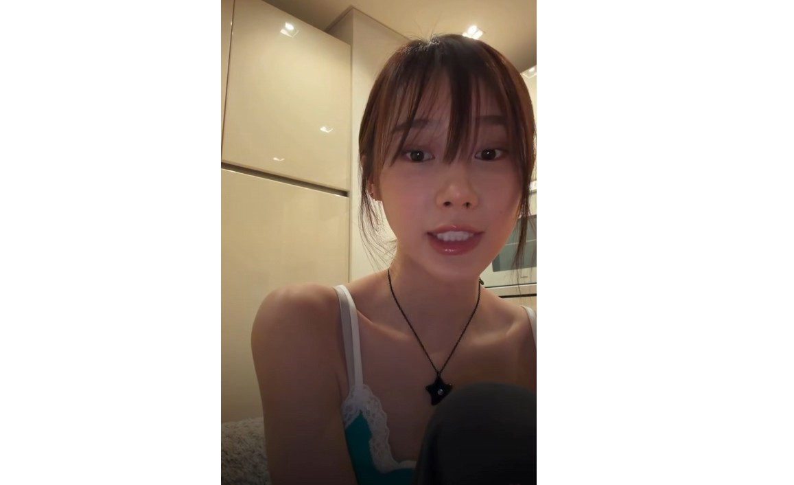 aespa’s Giselle’s Live Chat Gets Cute Interruptions From Her Dog