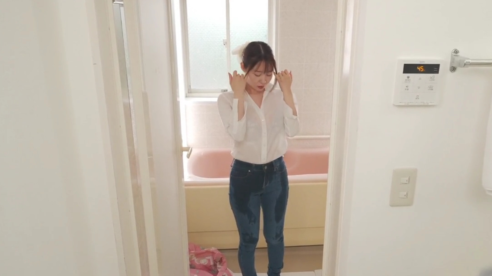Aika Yumeno Shows Dedication and Grace as a Responsible Maid
