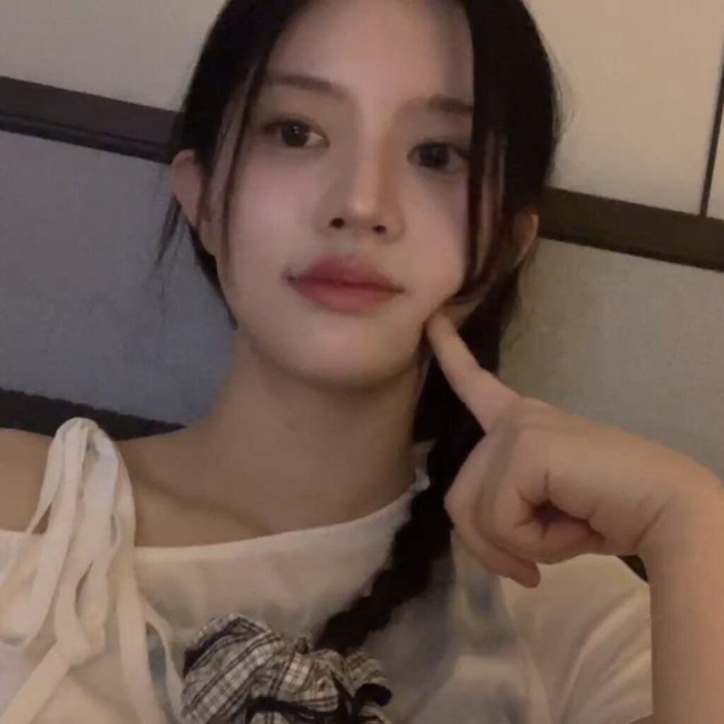 Illit Minju’s Visuals Are Underrated