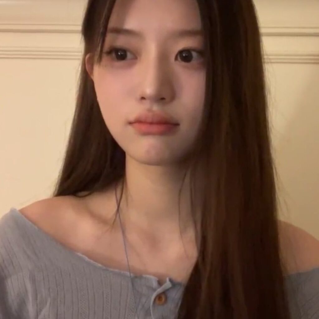 Illit Minju’s Visuals Are Underrated