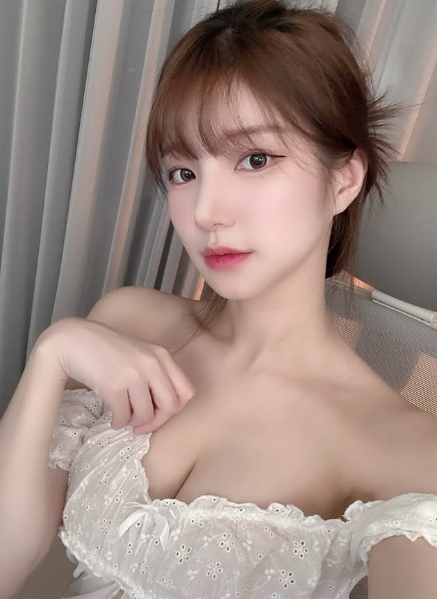 유잼이 Streaming Journey: From First Broadcast to SOOP Best Streamer