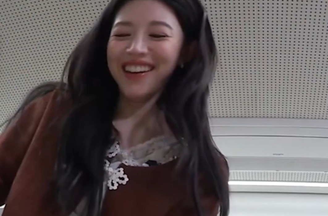 Go Younjung’s Smile Fades During Tteokbokki Moment