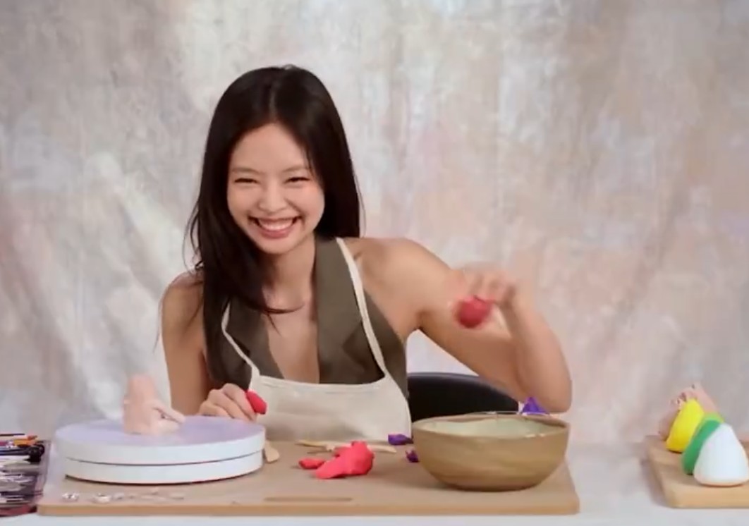 Jennie’s Honest Reaction to a Color on Show