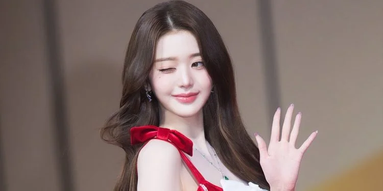 Jang Wonyoung FOREVER:CHERRY Beauty Brand Launch