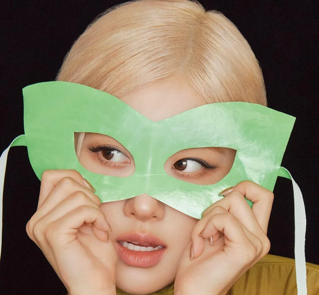 BLACKPINK Rosé Shows Edgy Style in ELLE Korea x YSL