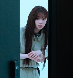 Karina Promotes Four Global Brands in One Day