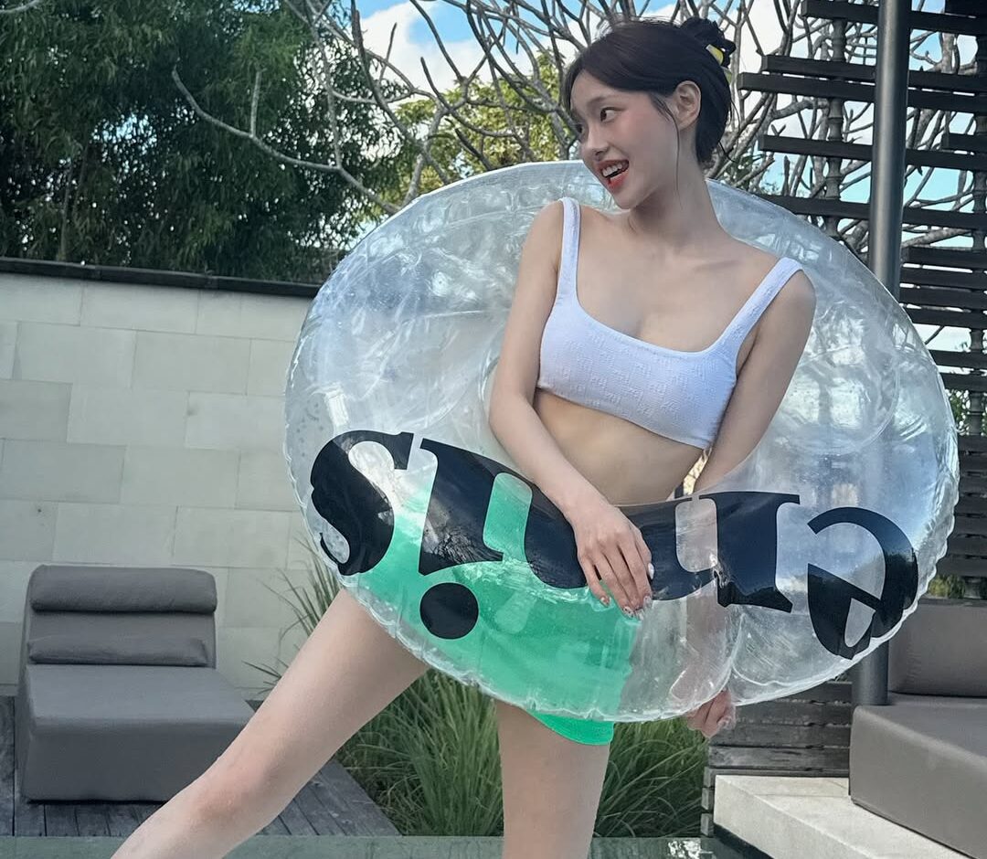 Chuu Enjoys a Relaxing and Joyful Time at the Pool