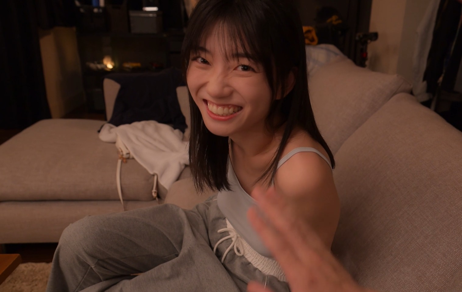 Girlfriend’s Little Sister Enjoys Visiting His Place